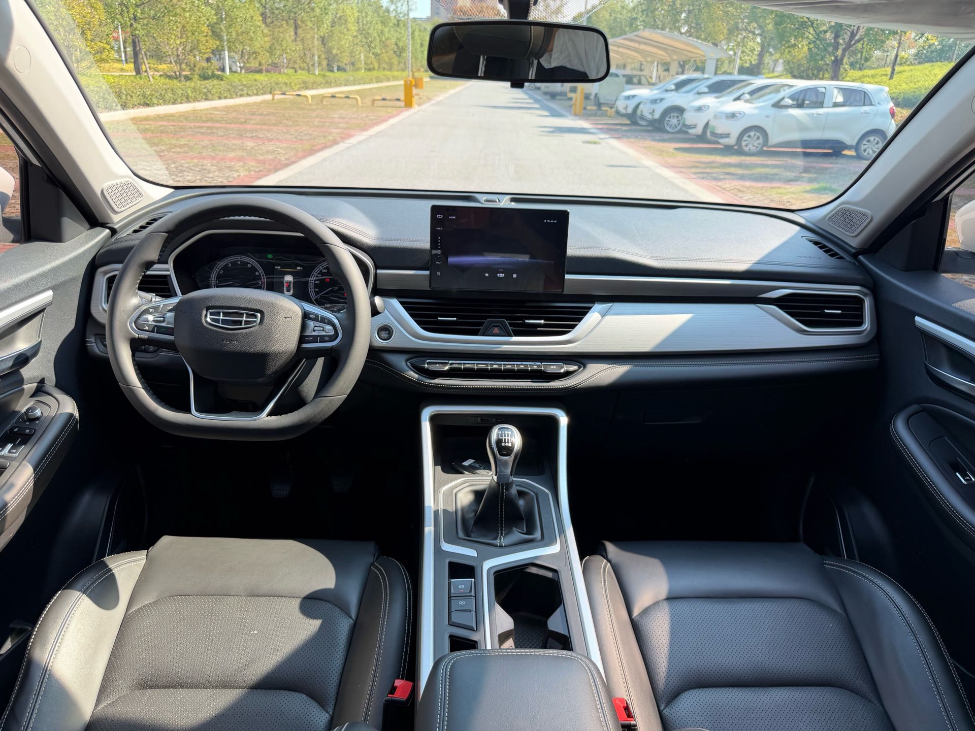 GEELY Vision X6 2021 #5 GEELY Vision X6 2021 immagine di auto #5