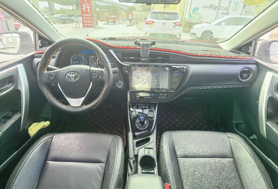 Toyota Corolla 2018 #5 Toyota Corolla 2018 car image #5