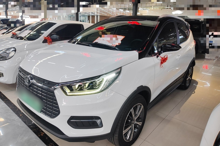 BYD Yuan New Energy 2019 immagine di auto #2