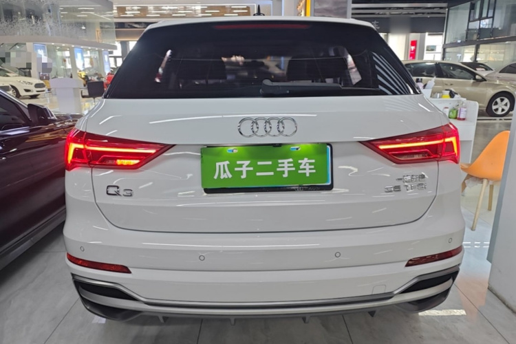Audi Q3 2021 #6 Audi Q3 2021 car image #6