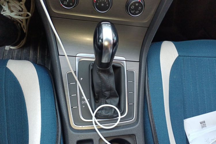 Volkswagen Golf 2015 #14 Volkswagen Golf 2015 car image #14