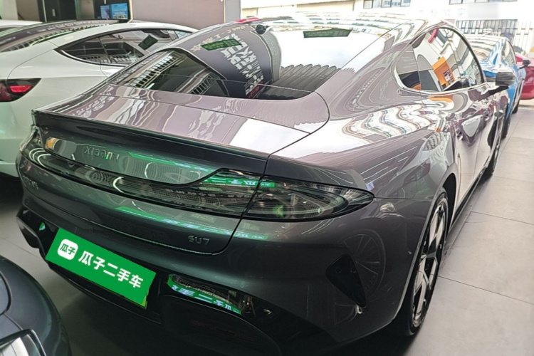 MI SU7 2024 car image #7