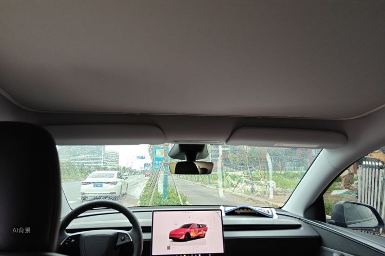 Tesla Model Y 2025 #20 Tesla Model Y 2025 car image #20