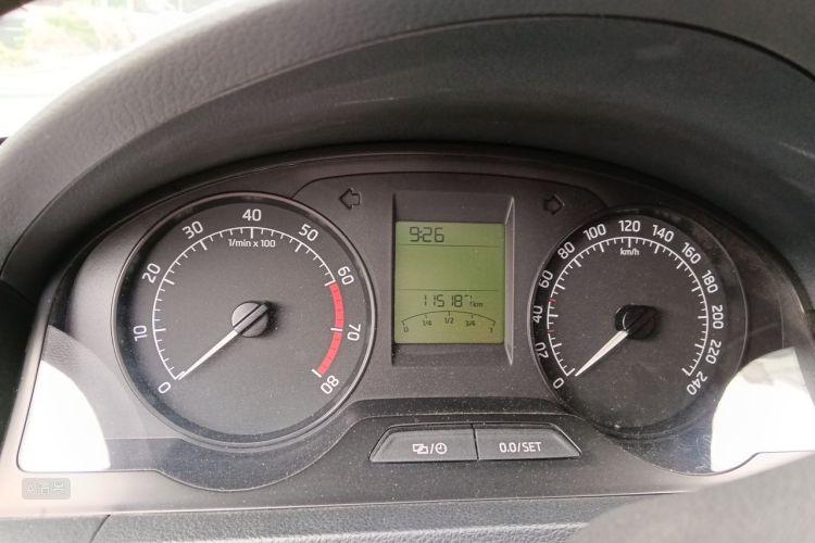 Skoda Rapid 2016 #13 Skoda Rapid 2016 immagine di auto #13