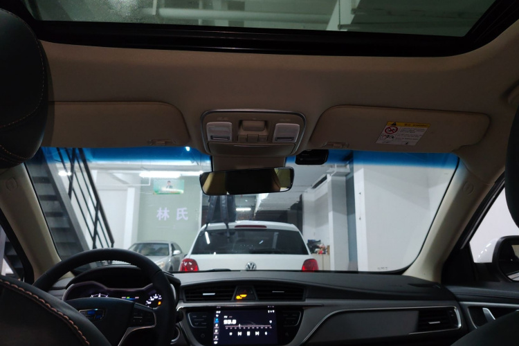 GEELY Emgrand GL 2018 صورة سيارة #18