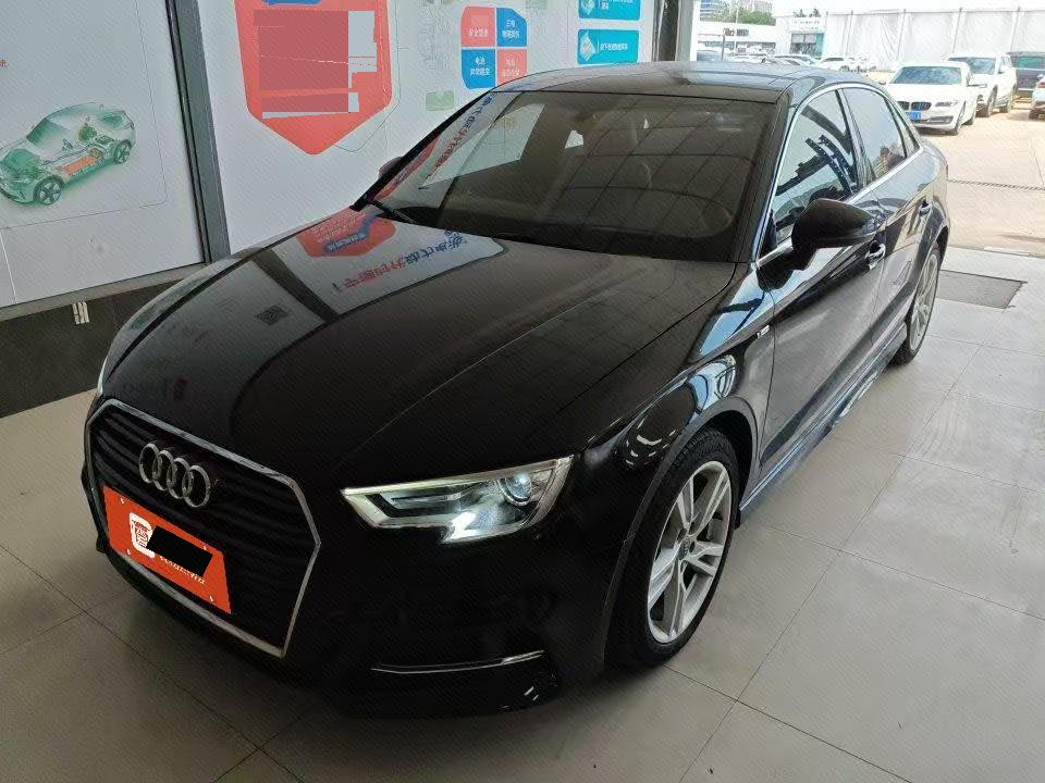 2018 2018 car image