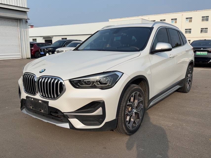 2022 2022 car image