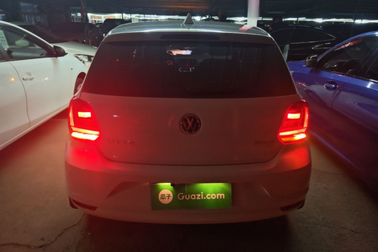Volkswagen Polo 2019 car image #6