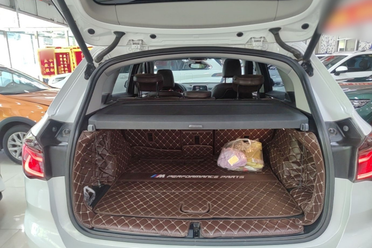 BMW X1 2018 #19 BMW X1 2018 car image #19