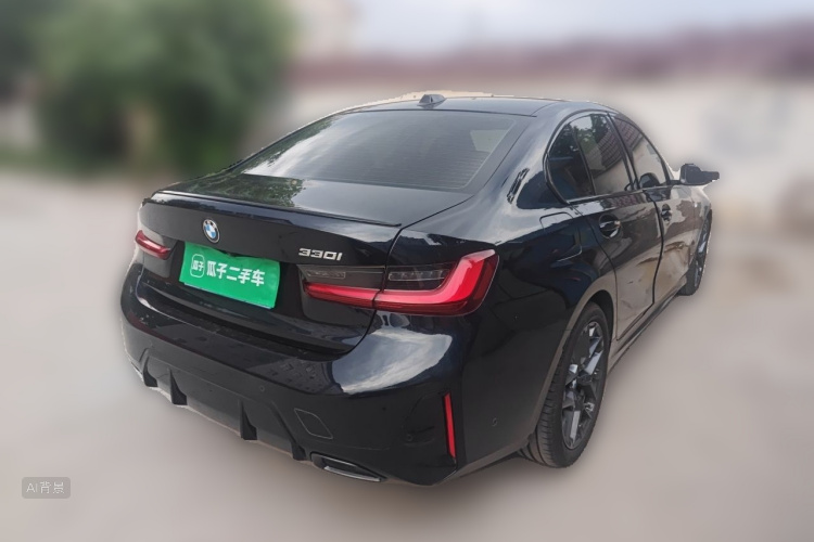 BMW 3 Series 2025 #7 BMW 3 Series 2025 car image #7