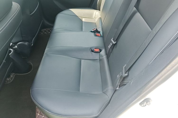 Toyota Vios 2015 car image #17