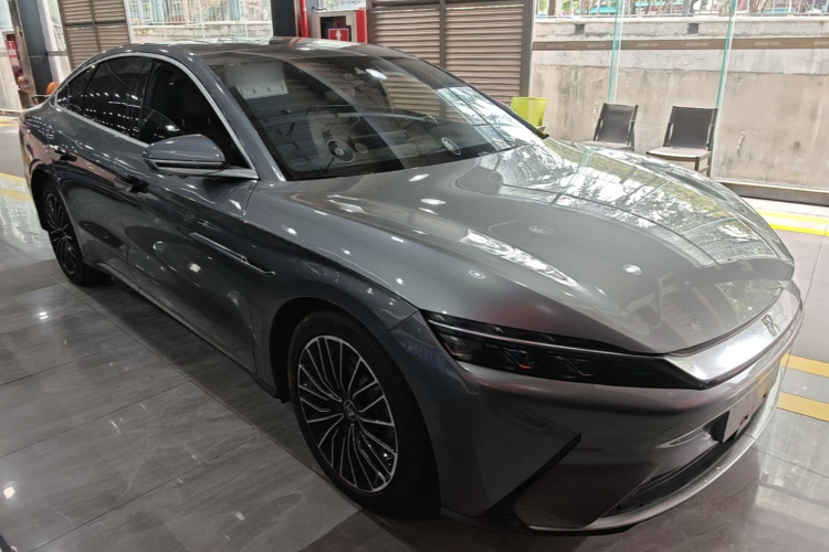 BYD Han 2022 car image #4