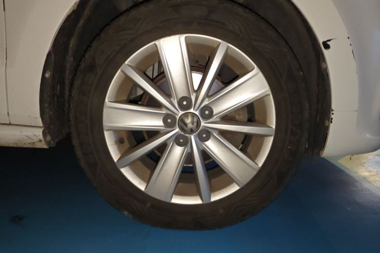 Volkswagen Polo 2018 car image #6