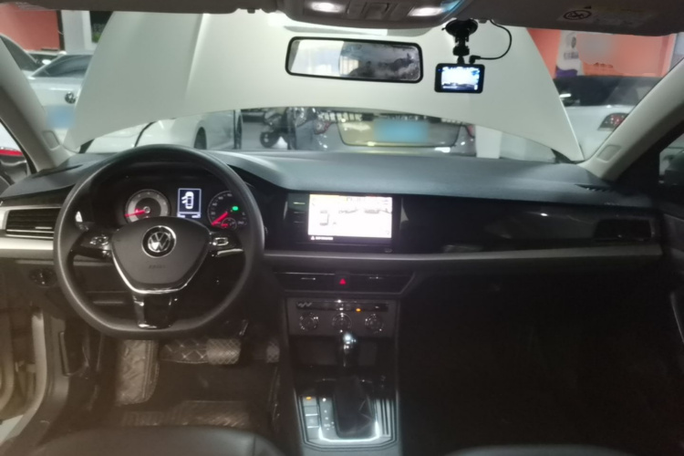 Volkswagen Lavida 2021 car image #10