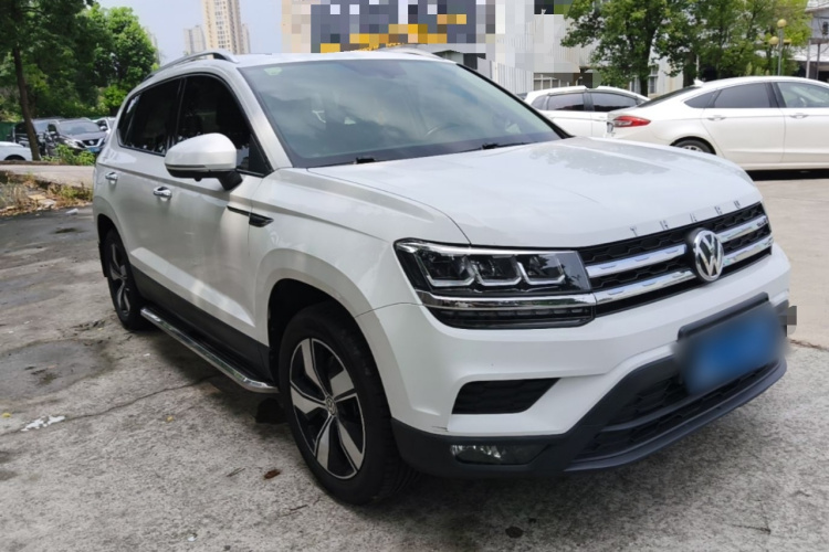 Volkswagen Tharu 2019 car image #4