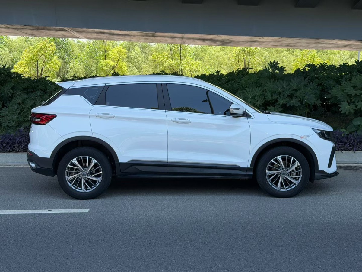 GEELY Coolray 2022 #7 GEELY Coolray 2022 car image #7