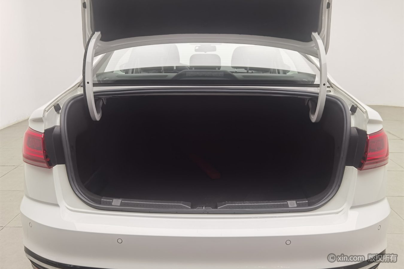 Volkswagen Bora 2025 car image #17