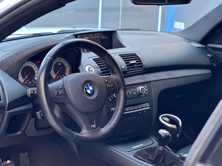 BMW 1 Series M 2012 #7 BMW 1 Series M 2012 car image #7