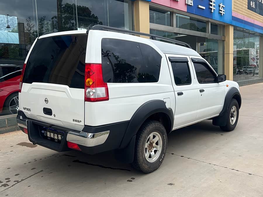 日产 日产ZN厢式车 2011 汽车图片 #7