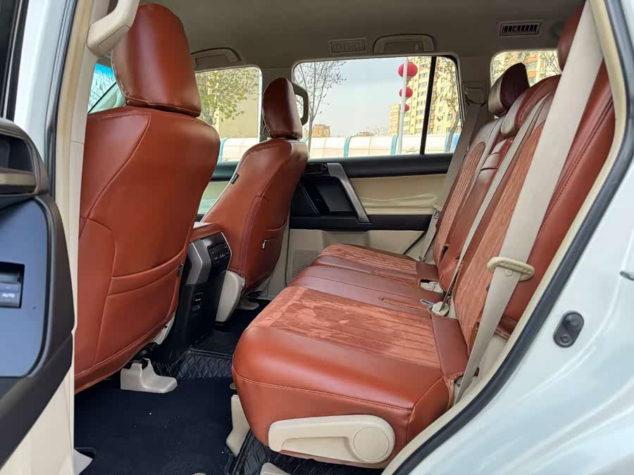 Toyota Prado (Imported) 2014 car image #7