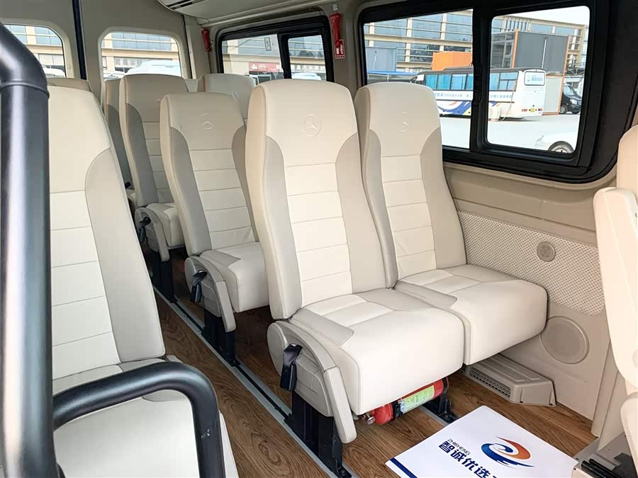 Mercedes-Benz Sprinter 2019 car image #7