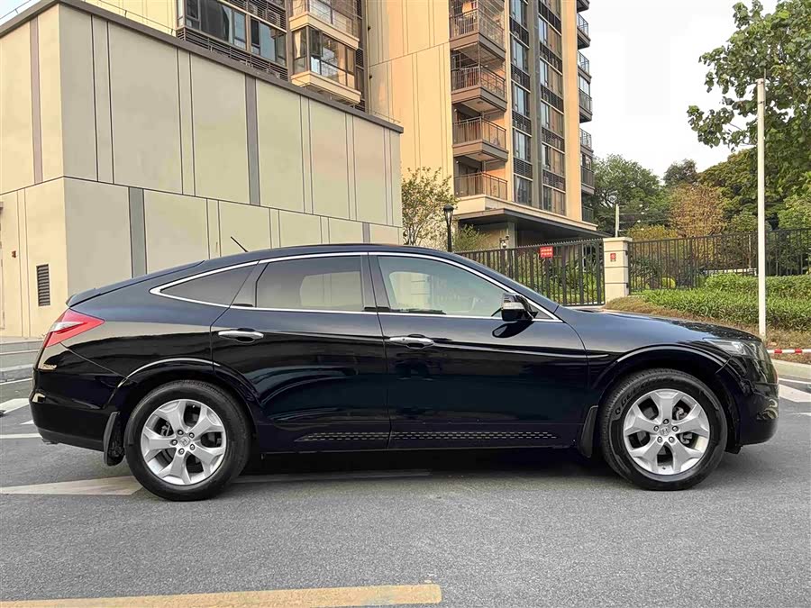 Honda CROSSTOUR 2014 immagine di auto #7