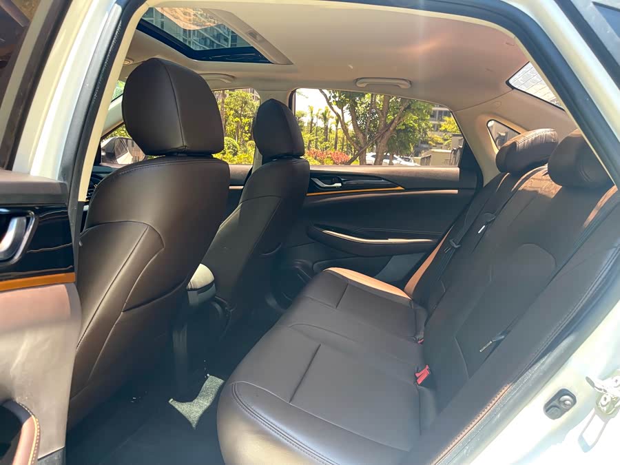 Changan Eado DT 2018 car image #7