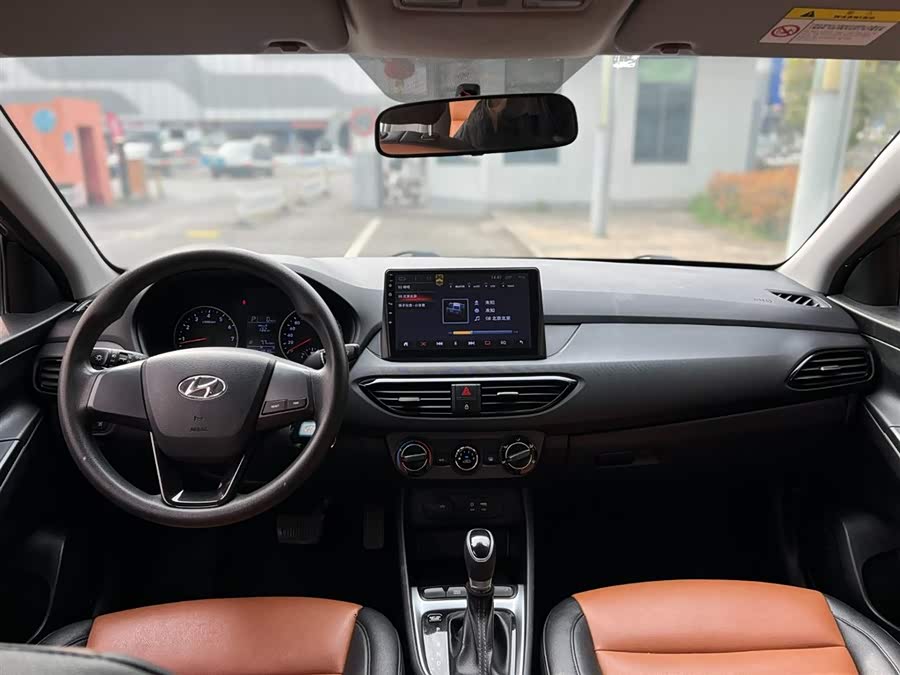 Hyundai Mistra 2016 car image #7