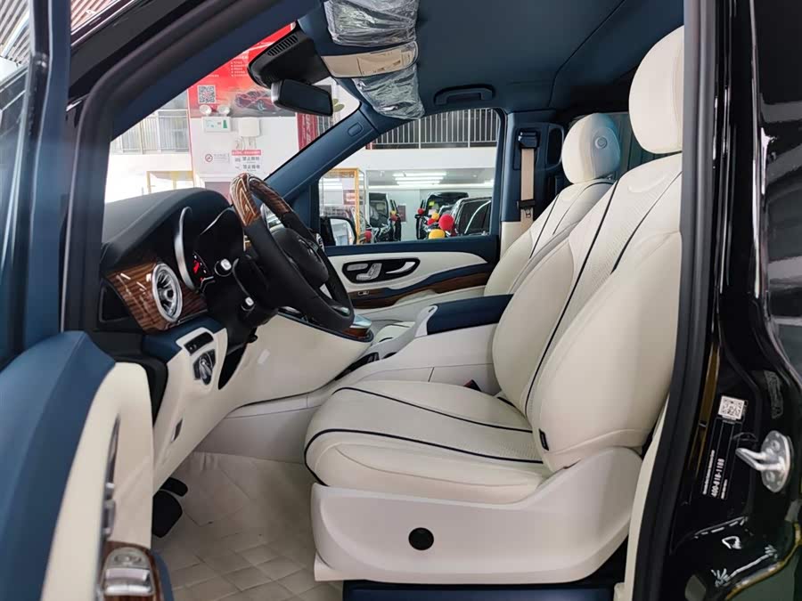 Mercedes-Benz V Class 2023 #7 Mercedes-Benz V Class 2023 immagine di auto #7