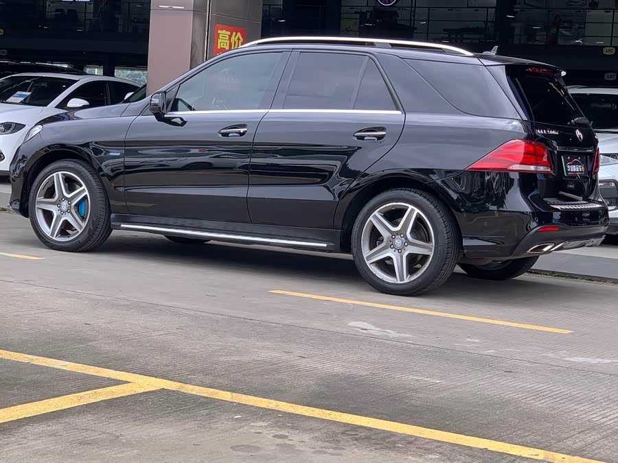 Mercedes-Benz GLE Class New Energy 2018 car image #7