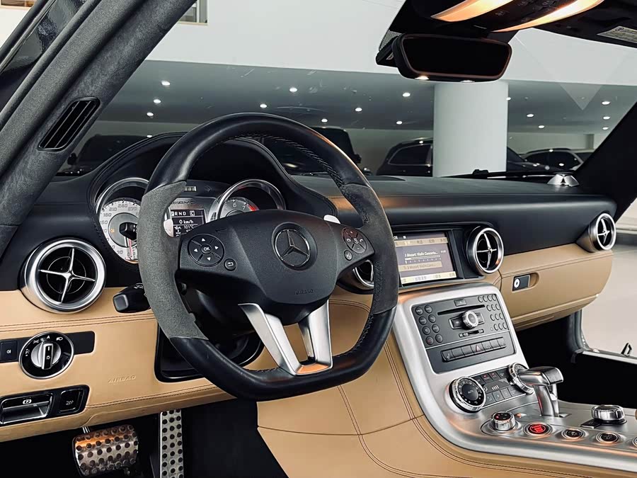 Mercedes-Benz SLS AMG 2013 #7 Mercedes-Benz SLS AMG 2013 car image #7