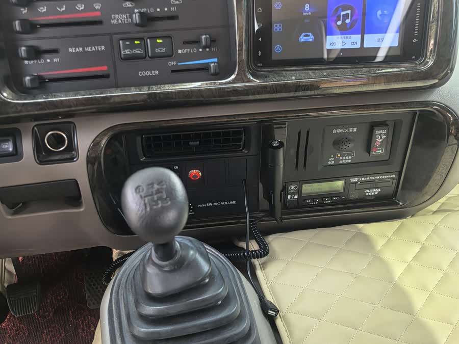 Toyota Coaster 2021 car image #7