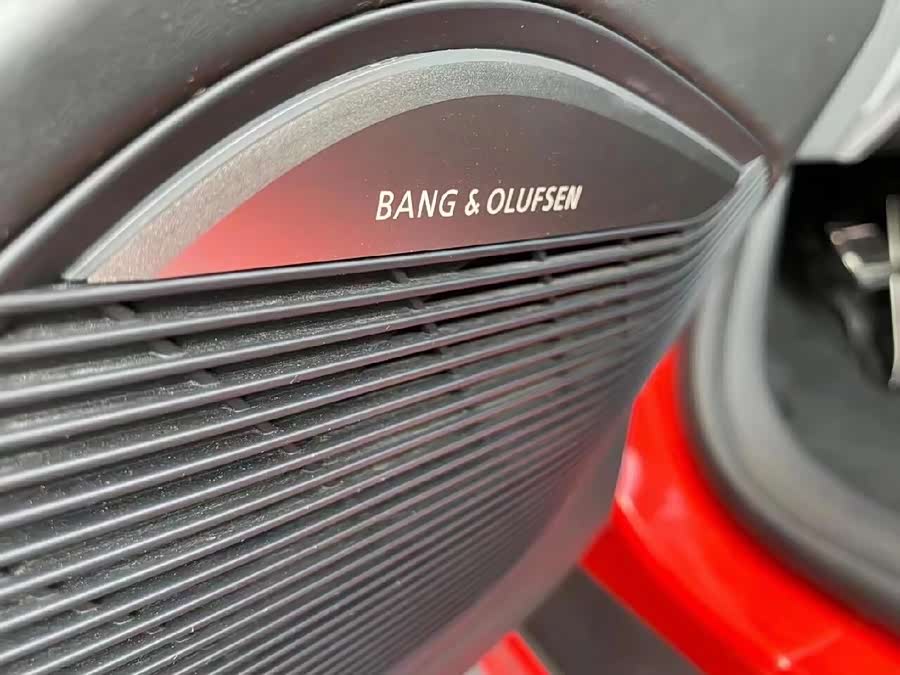 Audi R8 2019 car image #7