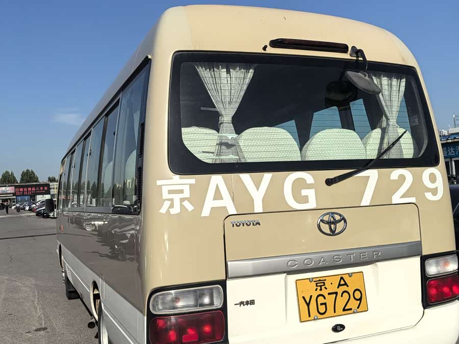 Toyota Coaster 2019 imagen de coche #7