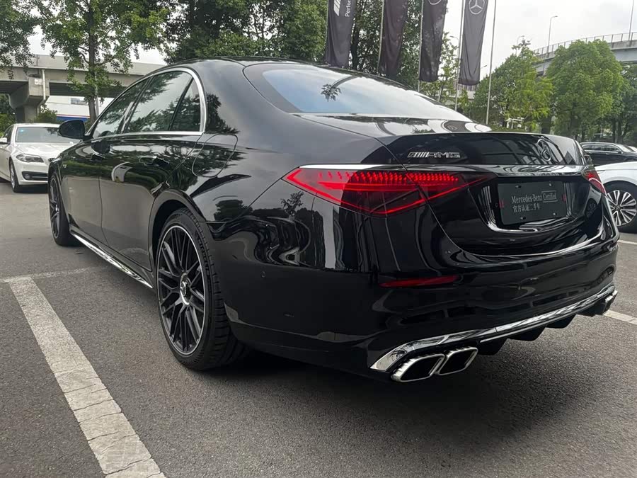 Mercedes-Benz S AMG New Energy 2025 صورة سيارة #7