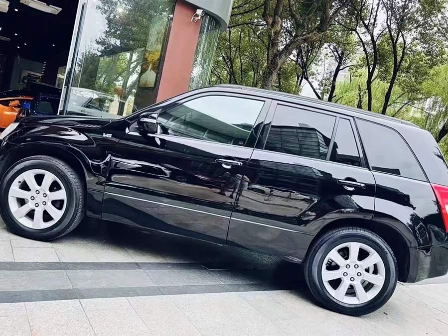 铃木 超级维特拉 2009 汽车图片 #7