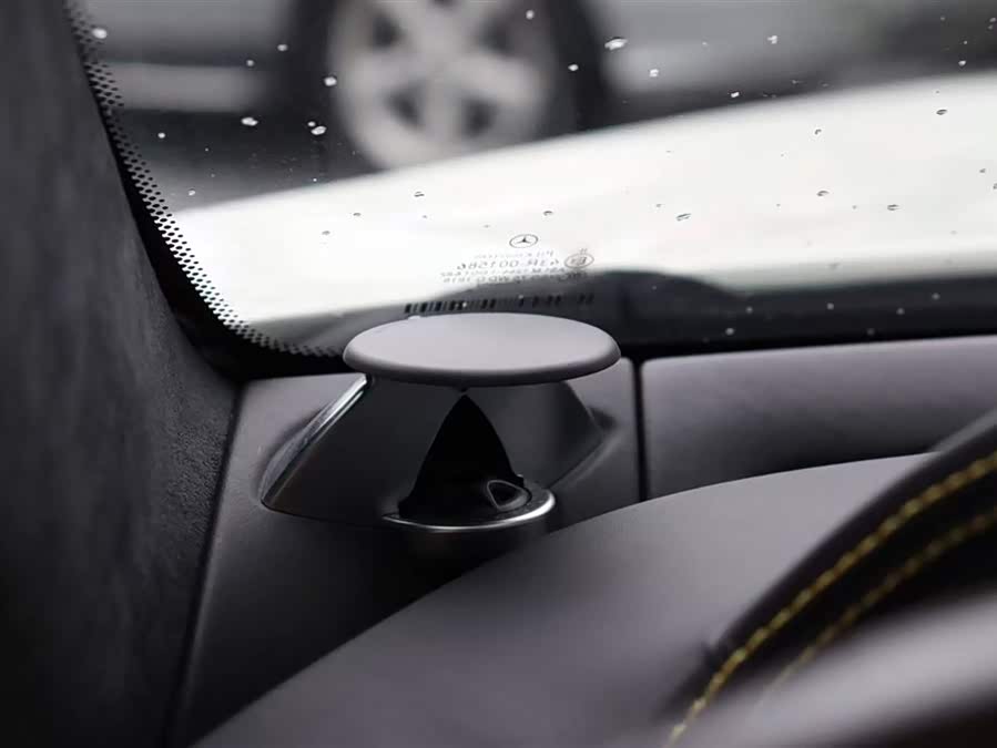 Mercedes-Benz SLS AMG 2012 car image #7