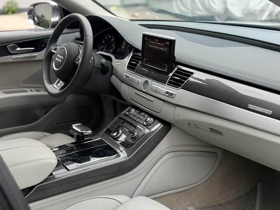 Audi S8 2014 immagine di auto #7