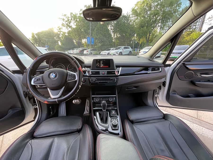 BMW 2 Series Gran Tourer 2015 #7 BMW 2 Series Gran Tourer 2015 صورة سيارة #7
