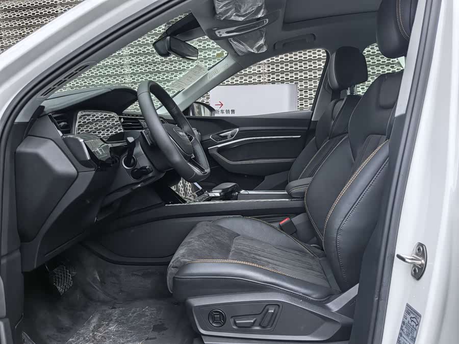 Mercedes-Benz SLK AMG 2025 #7 Mercedes-Benz SLK AMG 2025 car image #7