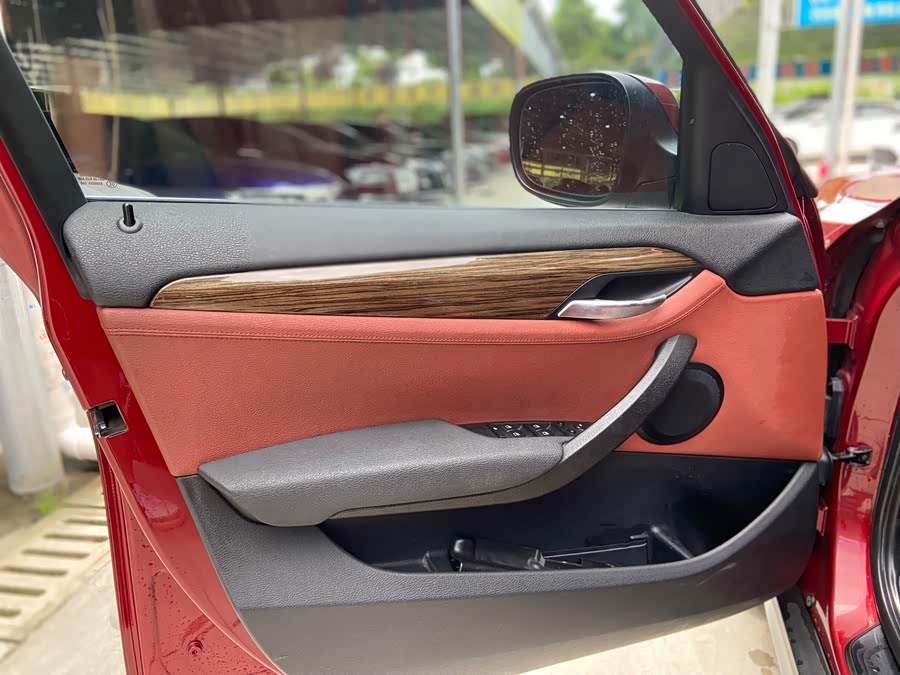 BMW X1 (Imported) 2012 صورة سيارة #7