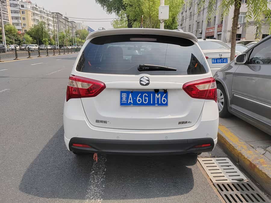 Suzuki Liana A6 2016 immagine di auto #7