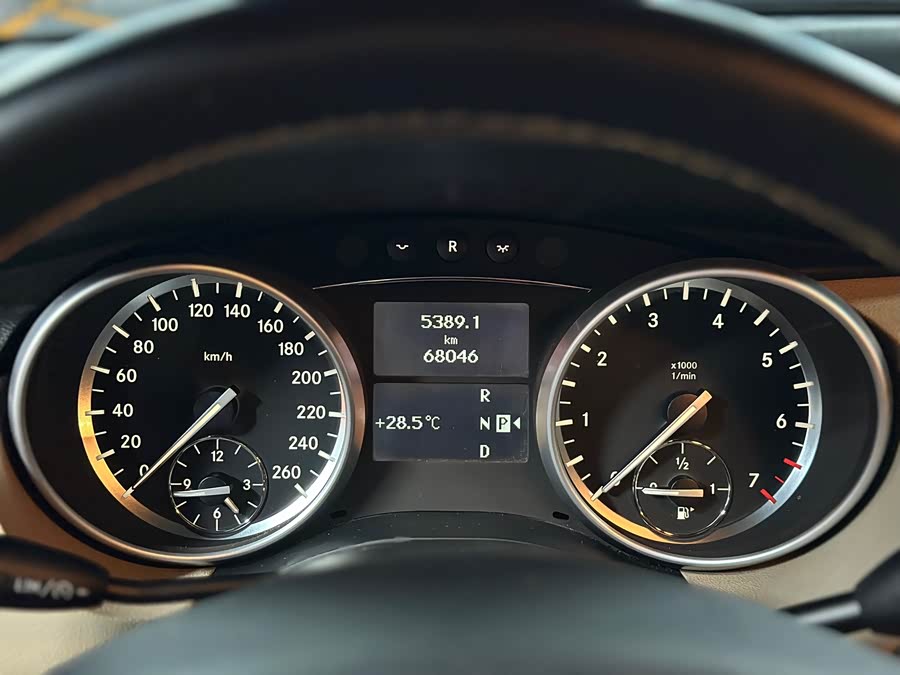 Mercedes-Benz R Class 2013 #7 Mercedes-Benz R Class 2013 immagine di auto #7