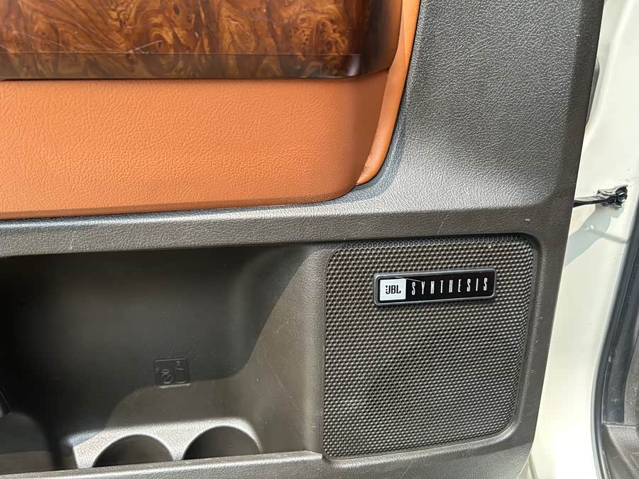 Toyota Sequoia 2010 #7 Toyota Sequoia 2010 imagen de coche #7