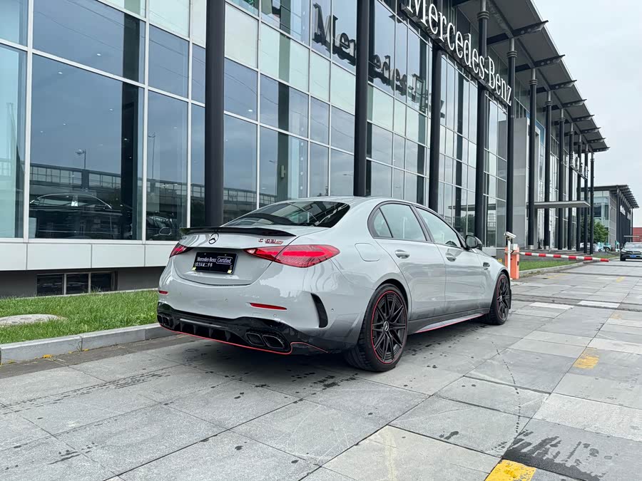 Mercedes-Benz C AMG New Energy 2024 изображение автомобиля #7