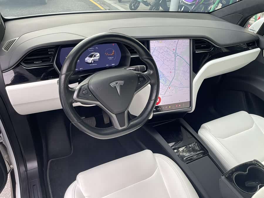 Tesla Model X 2020 #7 Tesla Model X 2020 car image #7