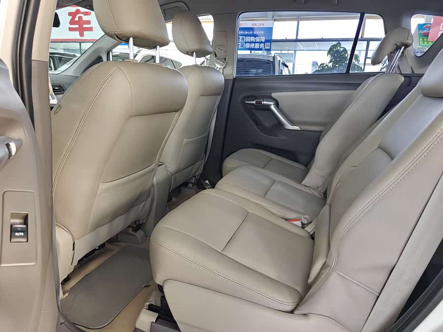 Toyota Reiz 2013 car image #7