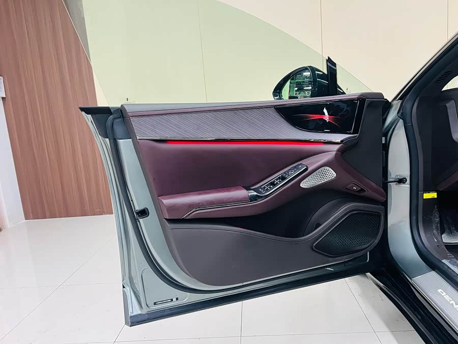 Denza Z9GT 2024 #7 Denza Z9GT 2024 car image #7