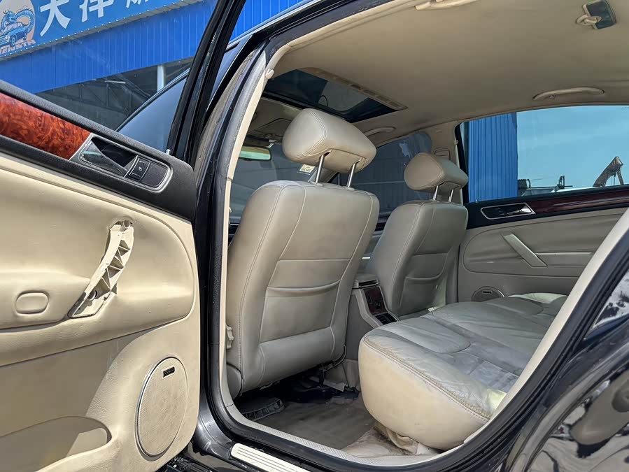 Volkswagen Passat Lingyu 2012 car image #7