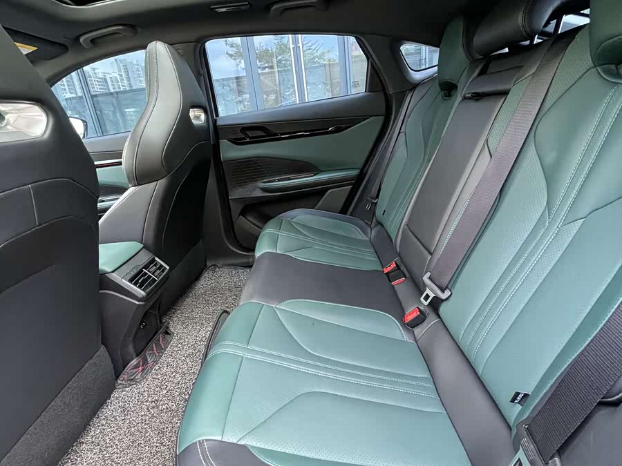 Changan UNI-V iDD 2024 #7 Changan UNI-V iDD 2024 car image #7